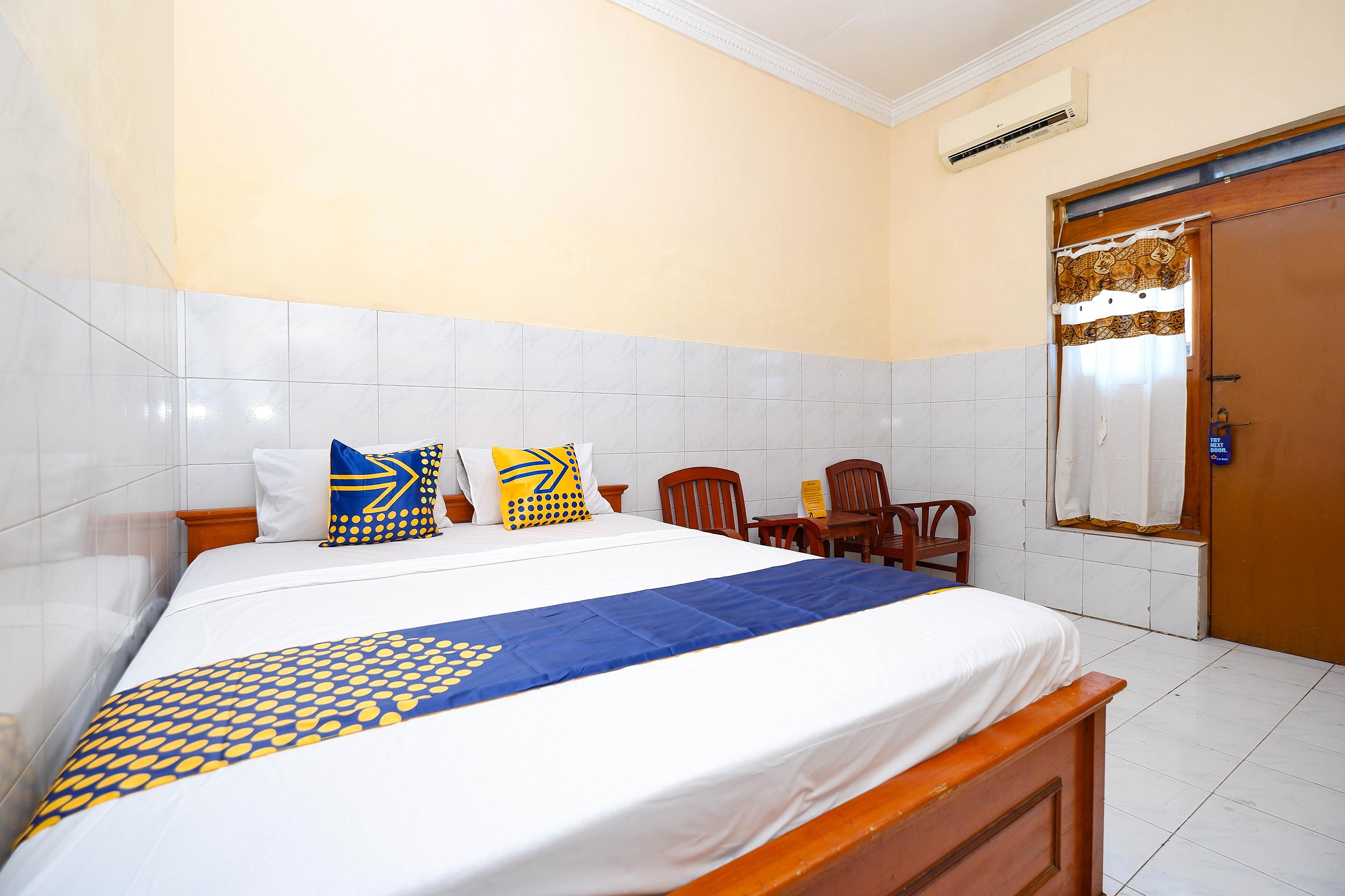 Spot On 2011 Hotel Mekar Sari Surakarta  Экстерьер фото